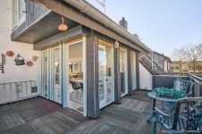 Hauptbild Wohngl�ck unterm Dach: Kamin, gro�er Eckbalkon & zus�tzlicher Spitzboden im Zweifamilienhaus